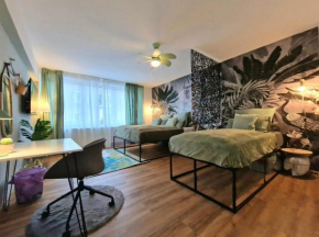 Light Jungle - Innenstadt für 7 Grill Balkon Netflix Waschtrockner